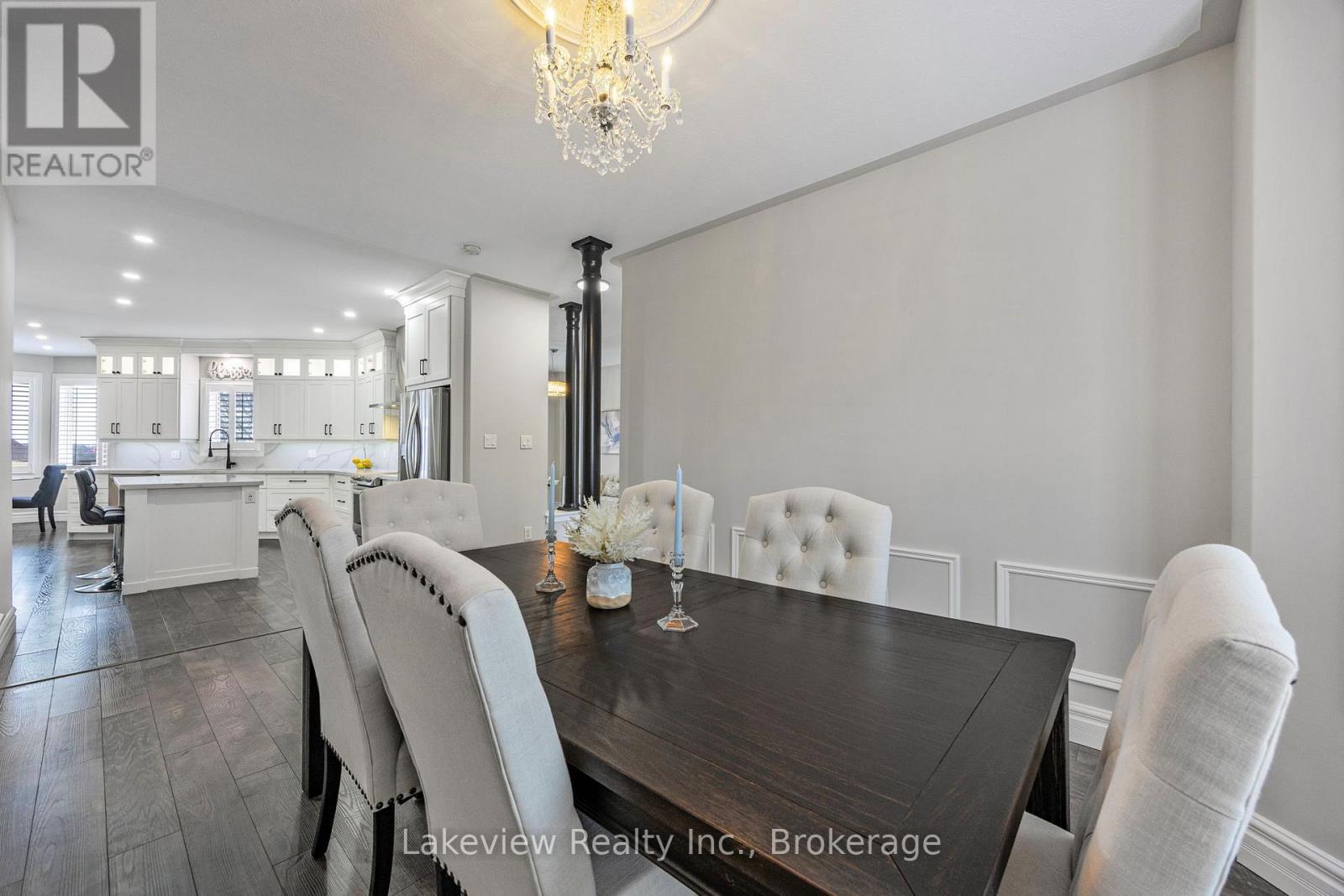 Photo 15 of 31 Cleopatra Court, Orillia ON