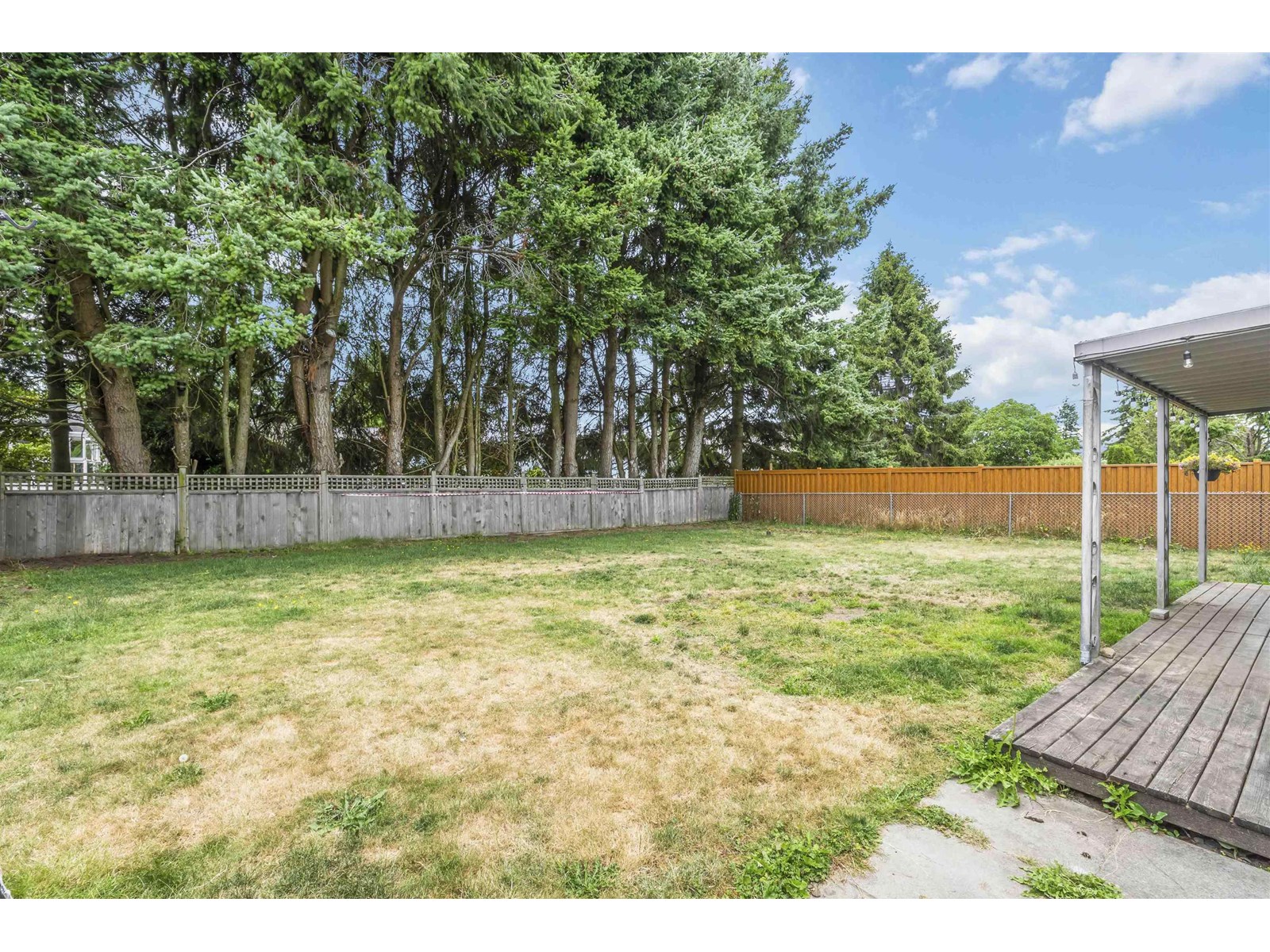 Photo 26 of 15491 Roper Avenue, White Rock BC