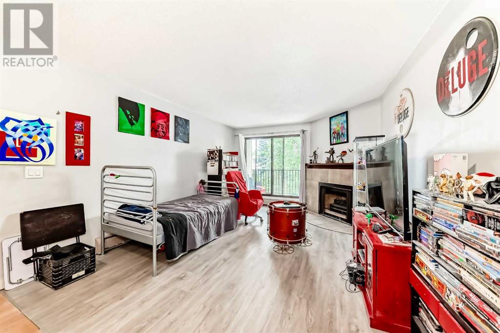 Single Family House for Sale in    Street SW Canyon Meadows Calgary 