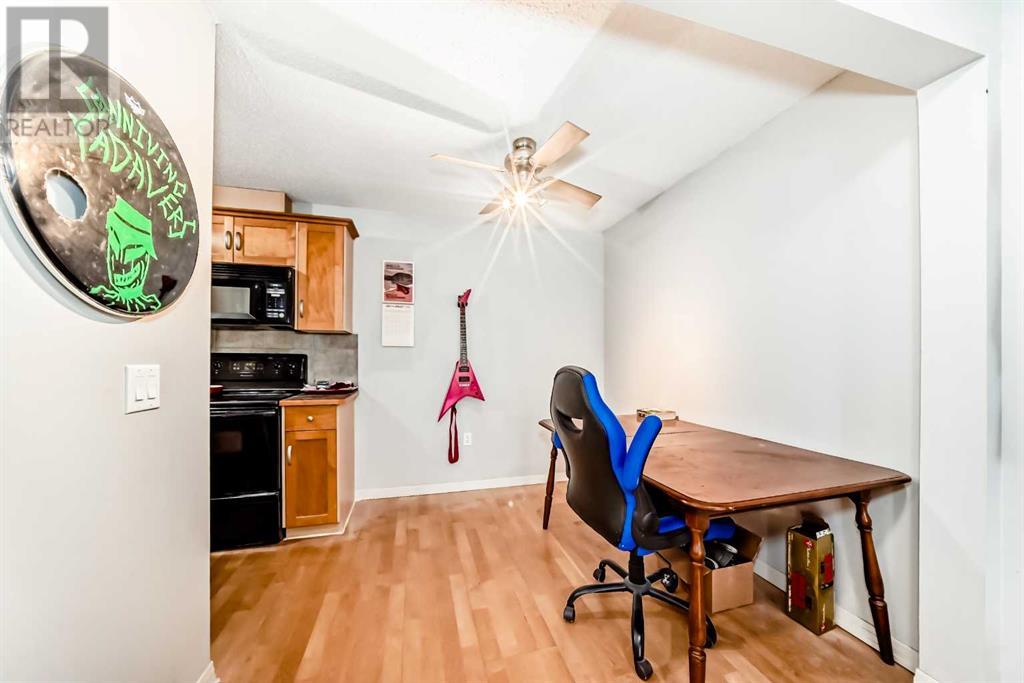 Single Family House for Sale in    Street SW Canyon Meadows Calgary 