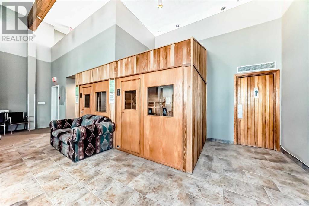 Single Family House for Sale in    Street SW Canyon Meadows Calgary 