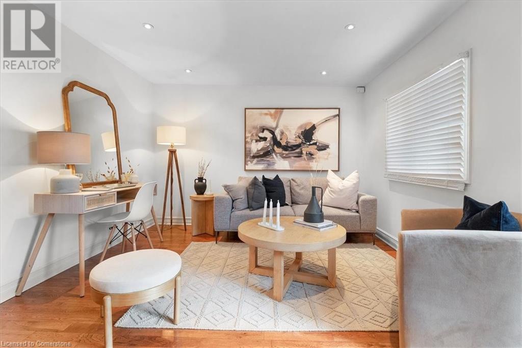 Photo 23 of 336 Emerald Street N, Hamilton ON