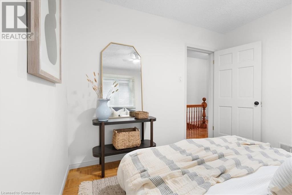 Photo 35 of 336 Emerald Street N, Hamilton ON