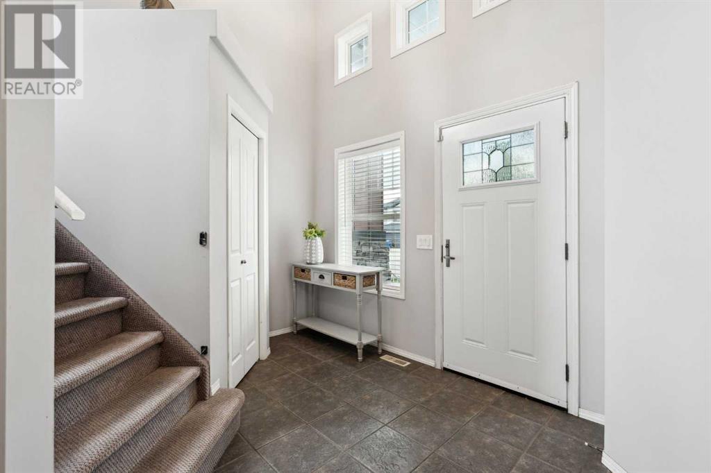 Single Family House for Sale in  Somerglen Way SW Somerset Calgary 