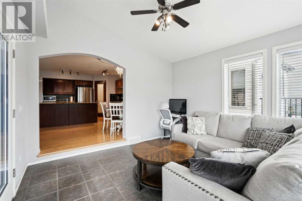 Single Family House for Sale in  Somerglen Way SW Somerset Calgary 
