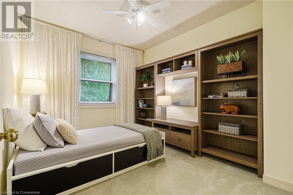 Photo 25 of 1121 Stephenson Drive, Burlington ON