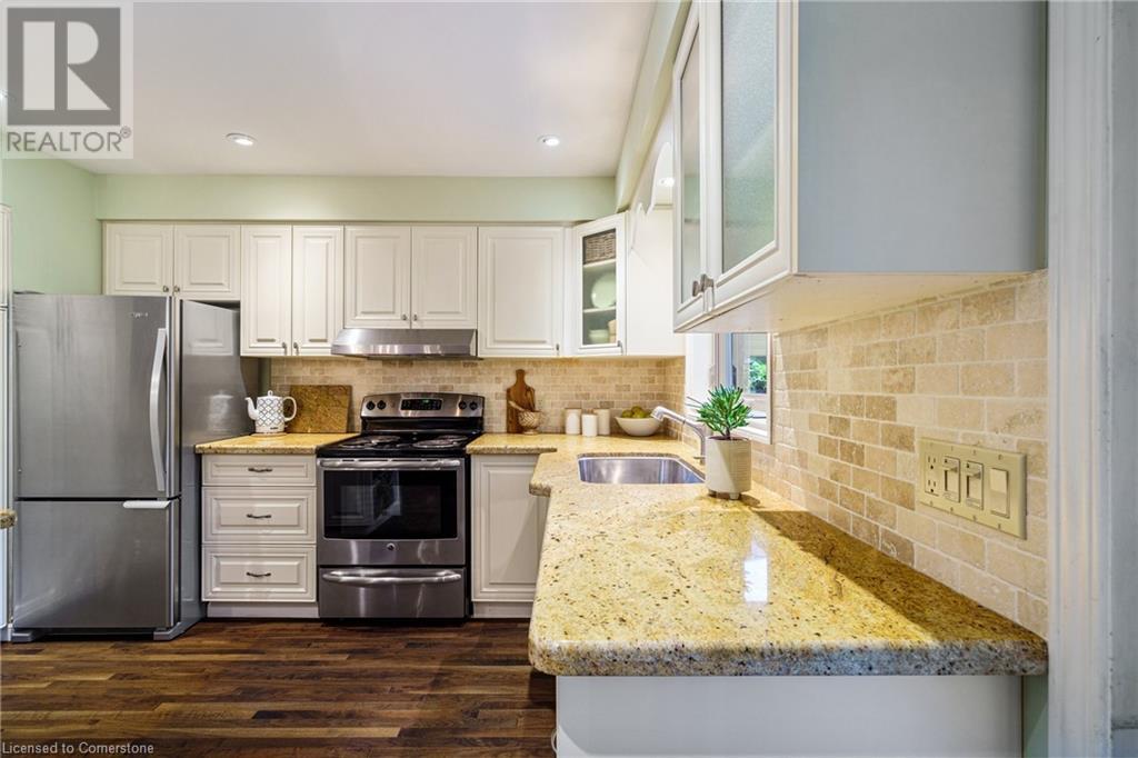 Photo 20 of 1121 Stephenson Drive, Burlington ON