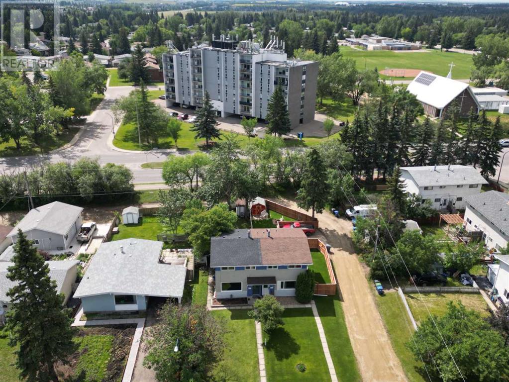 Single Family House for Sale in   Street Mountview Red Deer 