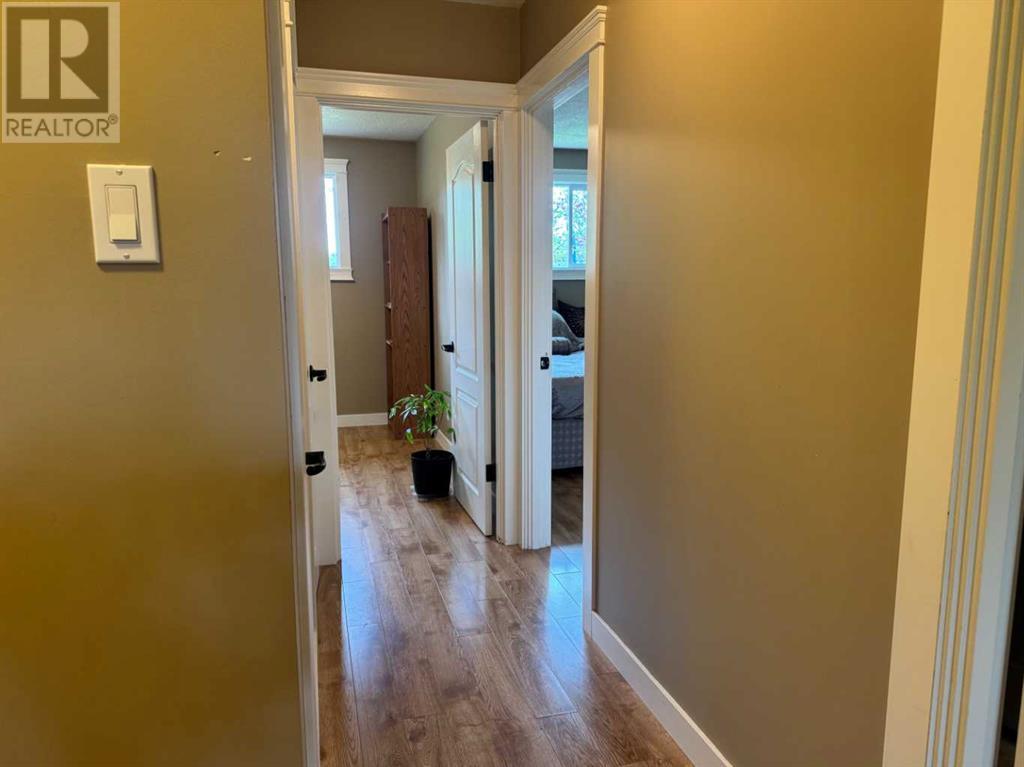 Single Family House for Sale in   Street Mountview Red Deer 