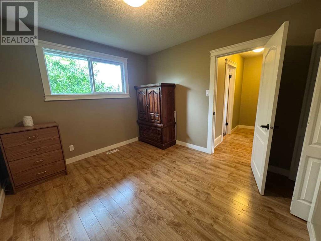 Single Family House for Sale in   Street Mountview Red Deer 