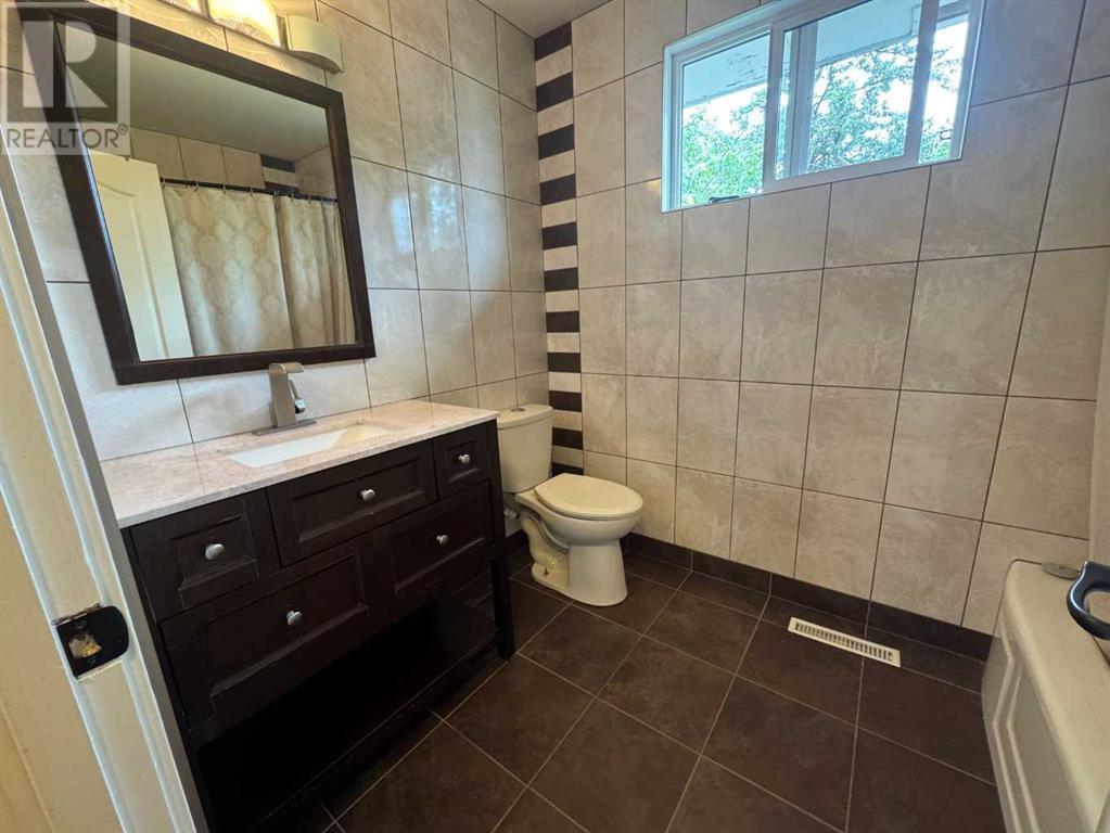 Single Family House for Sale in   Street Mountview Red Deer 
