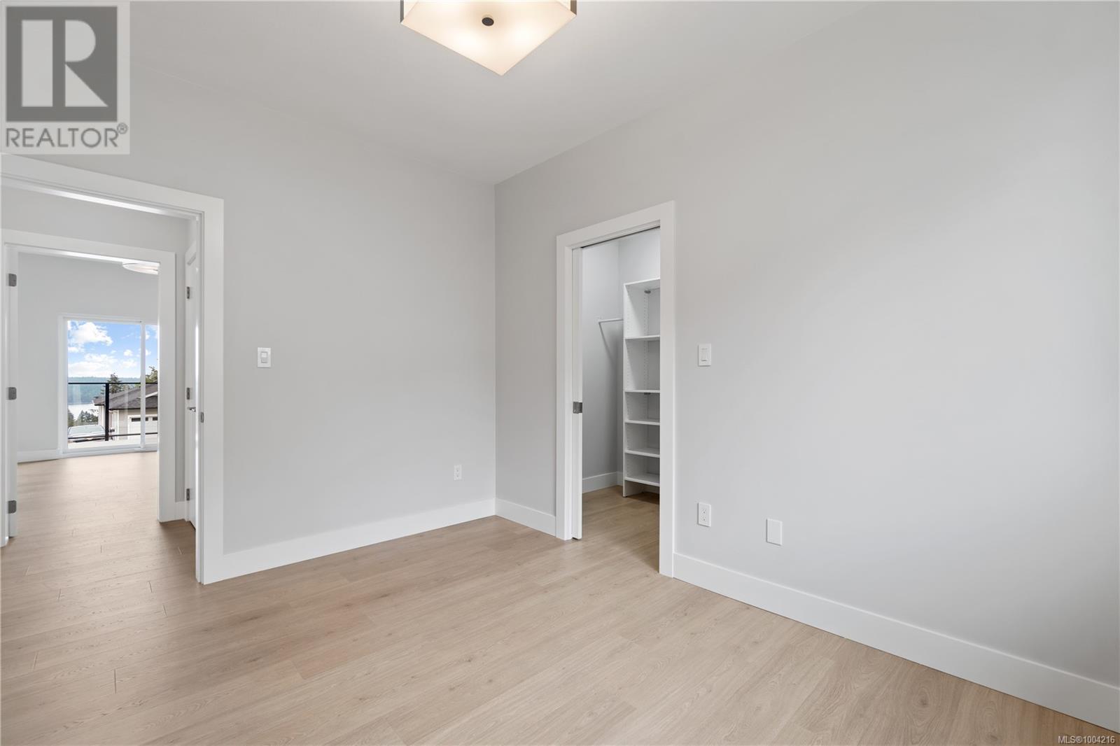 431 COLONIA DR S - Image 41