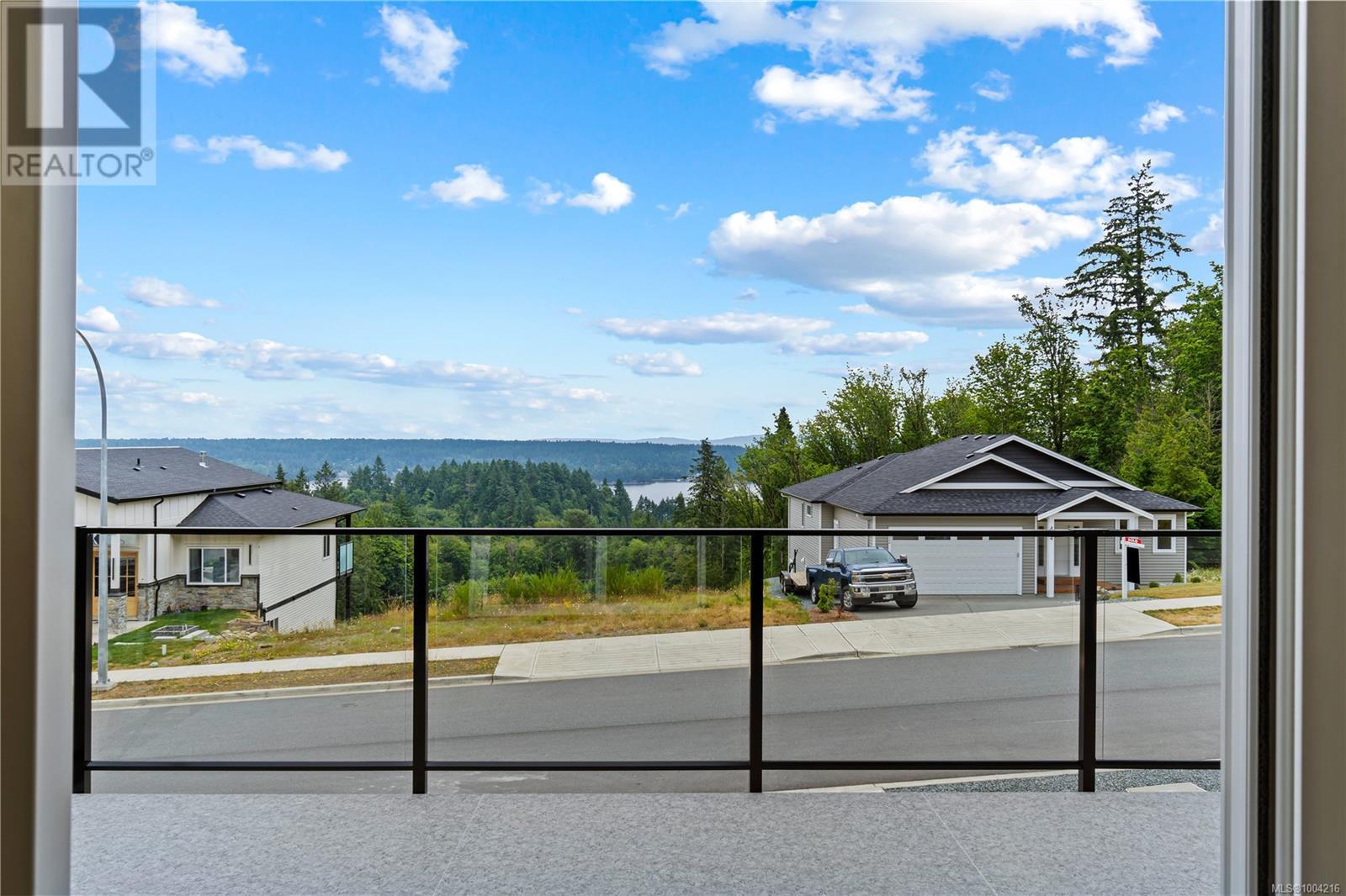 431 COLONIA DR S - Image 23