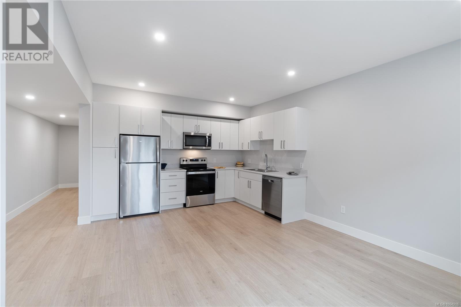 431 COLONIA DR S - Image 67