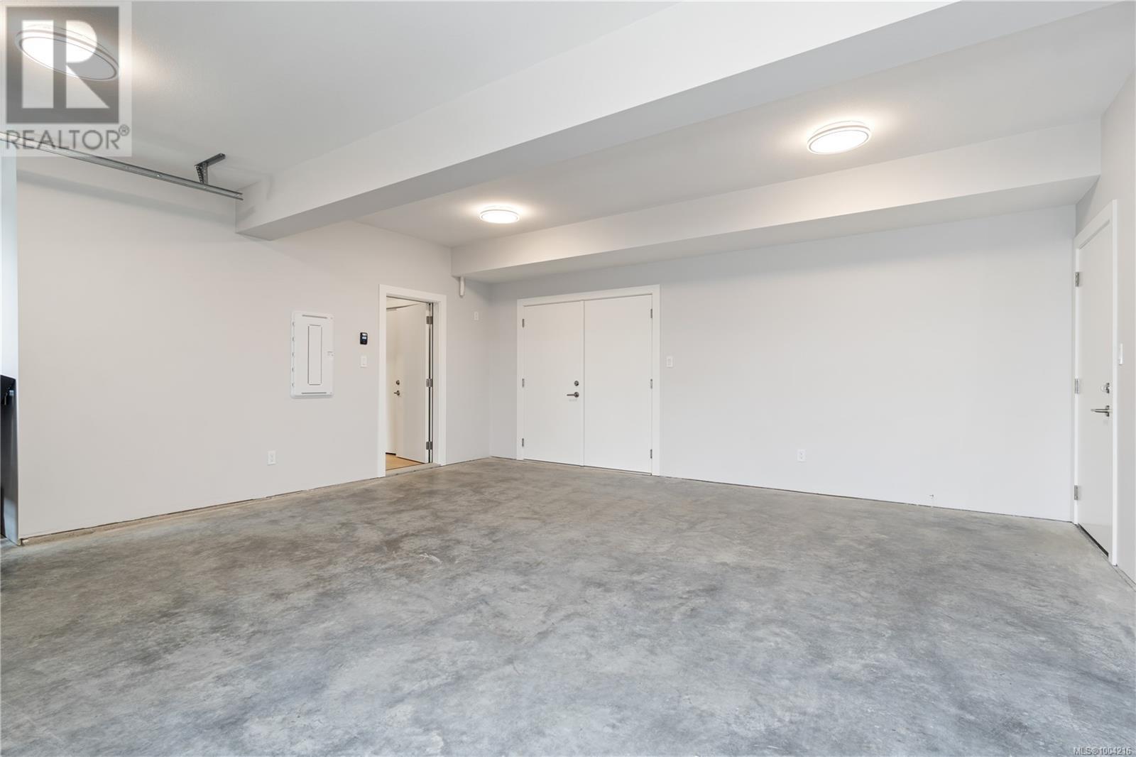 431 COLONIA DR S - Image 60
