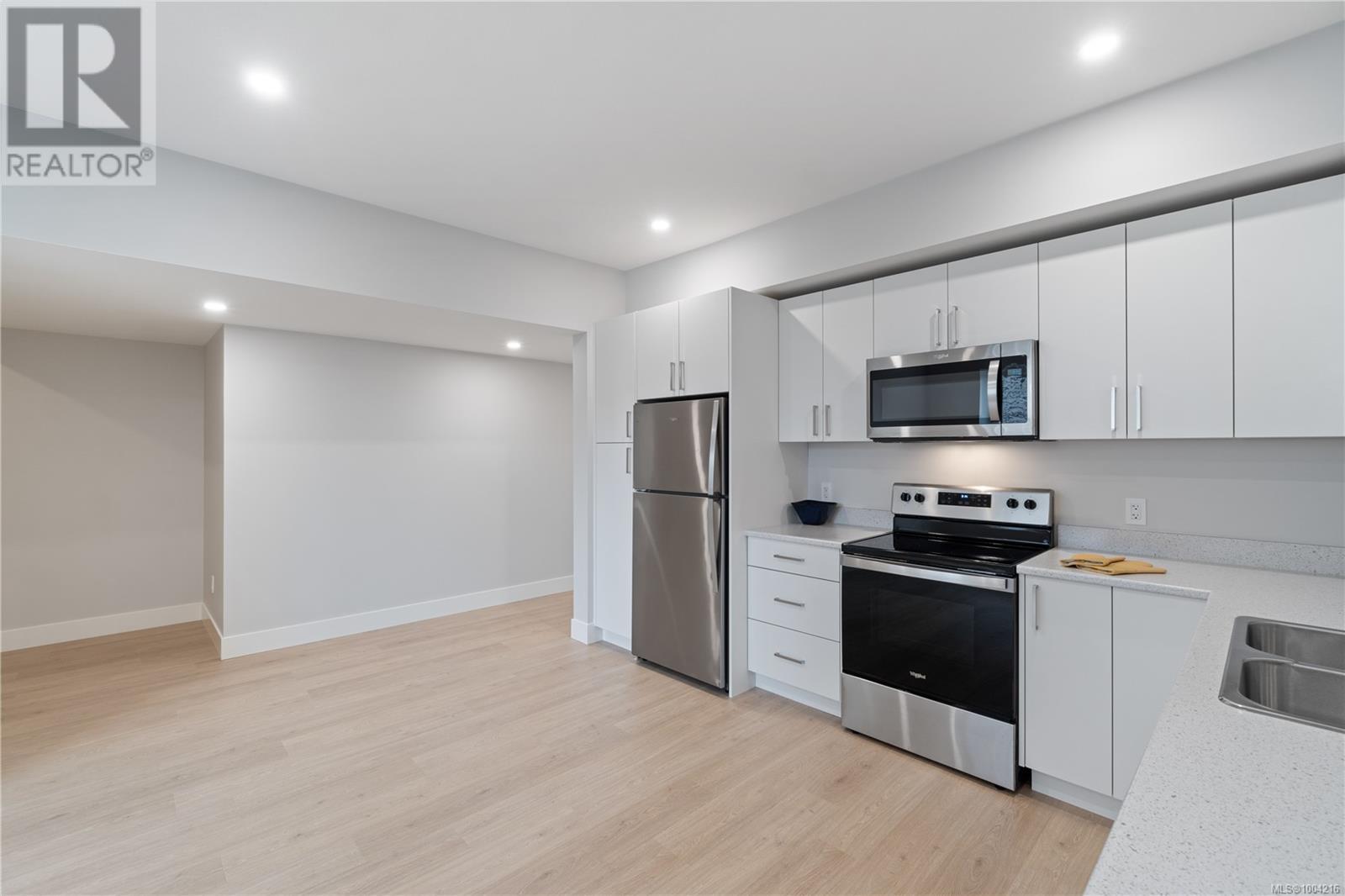 431 COLONIA DR S - Image 69