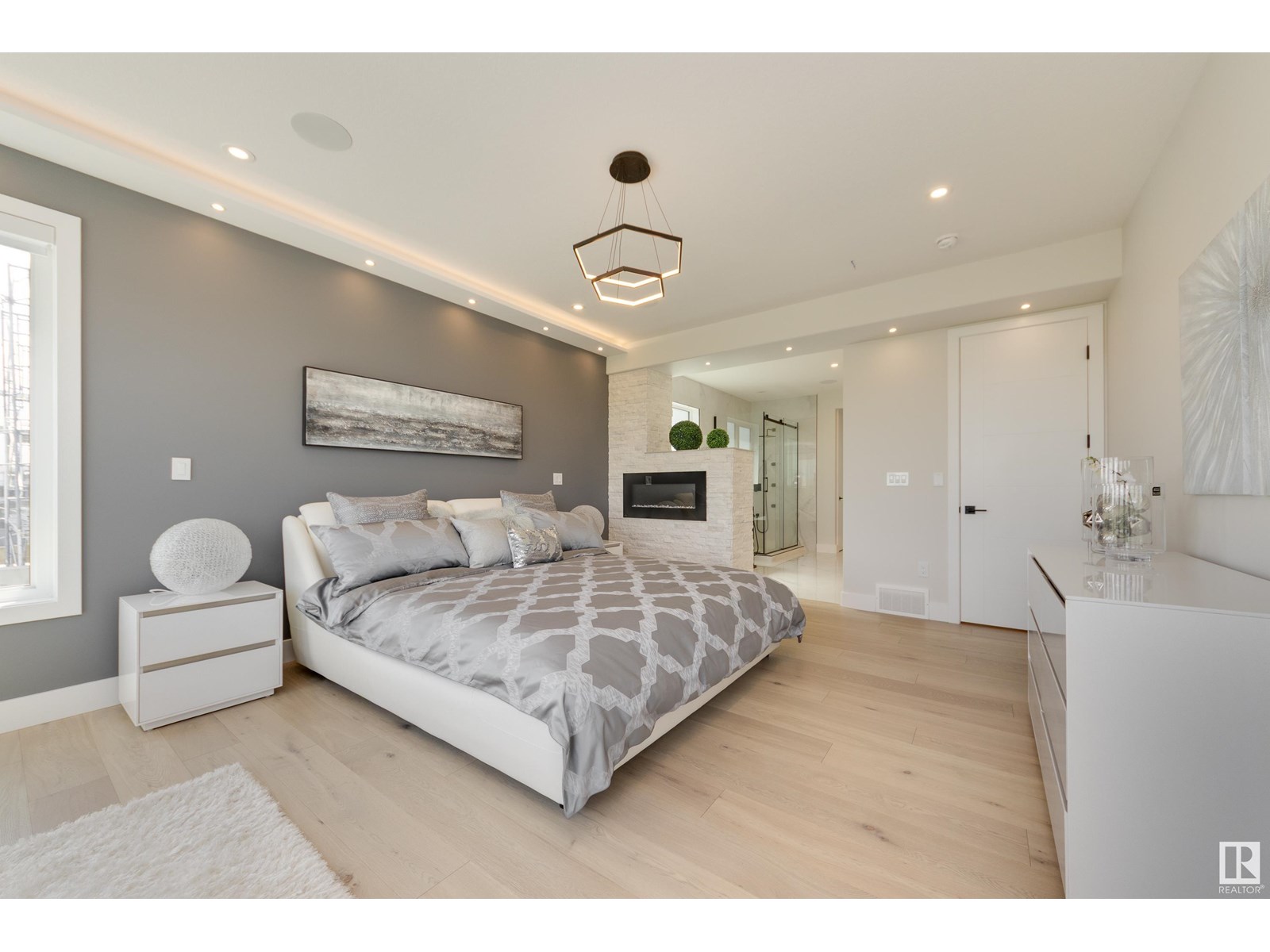 Photo 17 of 4111 Whispering River Dr Dr Sw, Edmonton AB