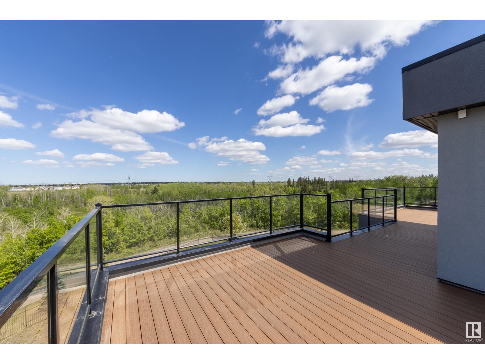 Photo 24 of 4111 Whispering River Dr Dr Sw, Edmonton AB