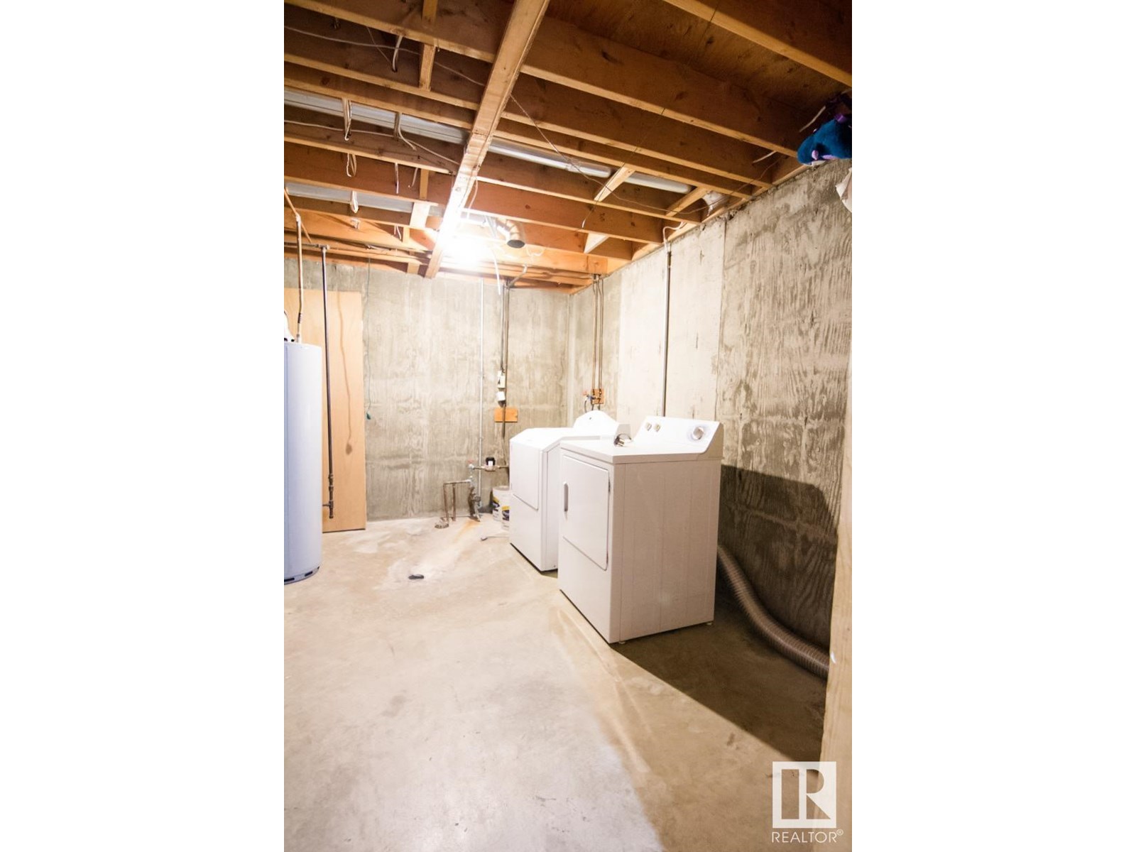 Photo 23 of 18241 84 Av Nw, Edmonton AB