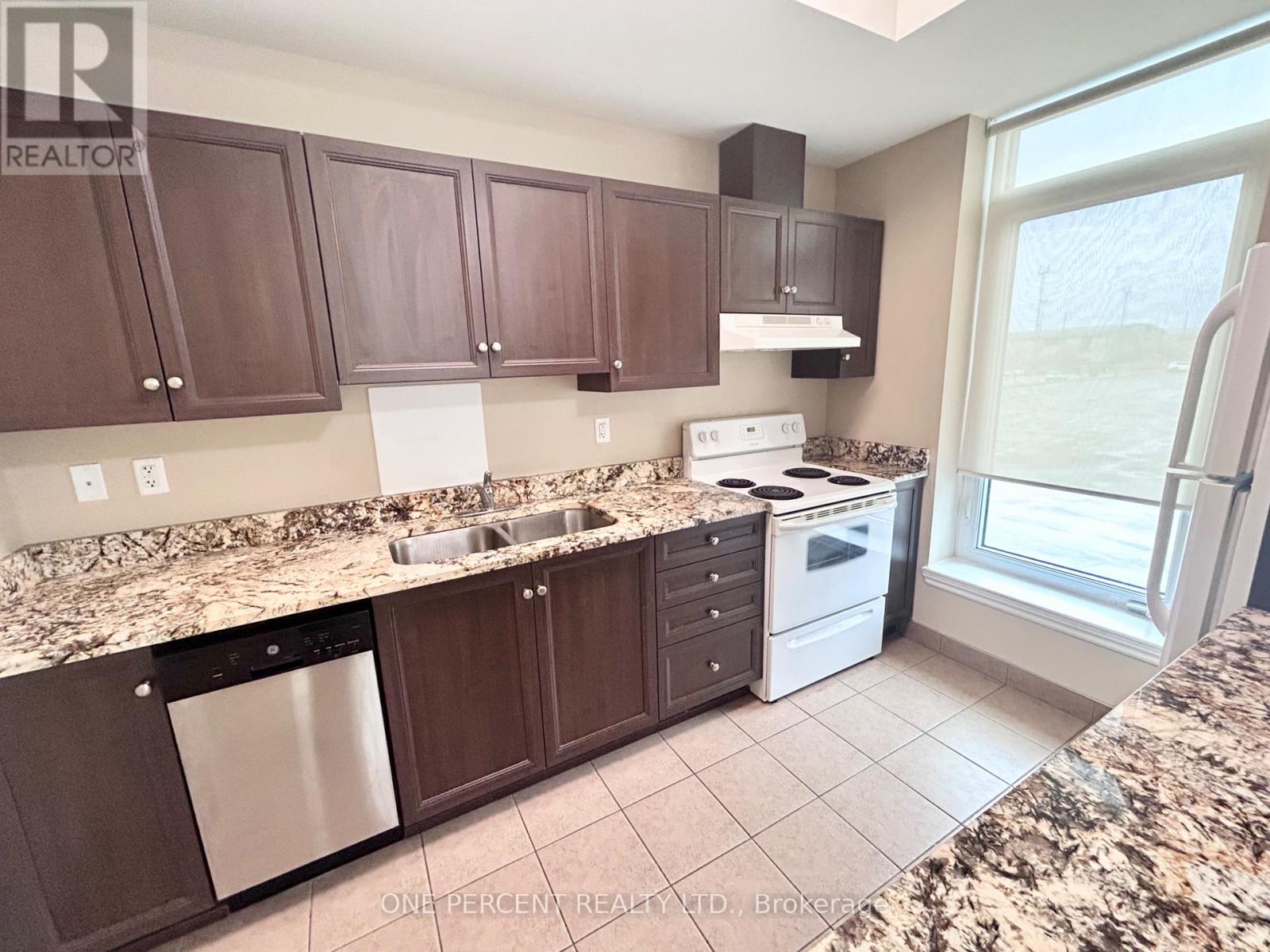 Photo 13 of 201 100 Roger Guindon Avenue, Ottawa ON