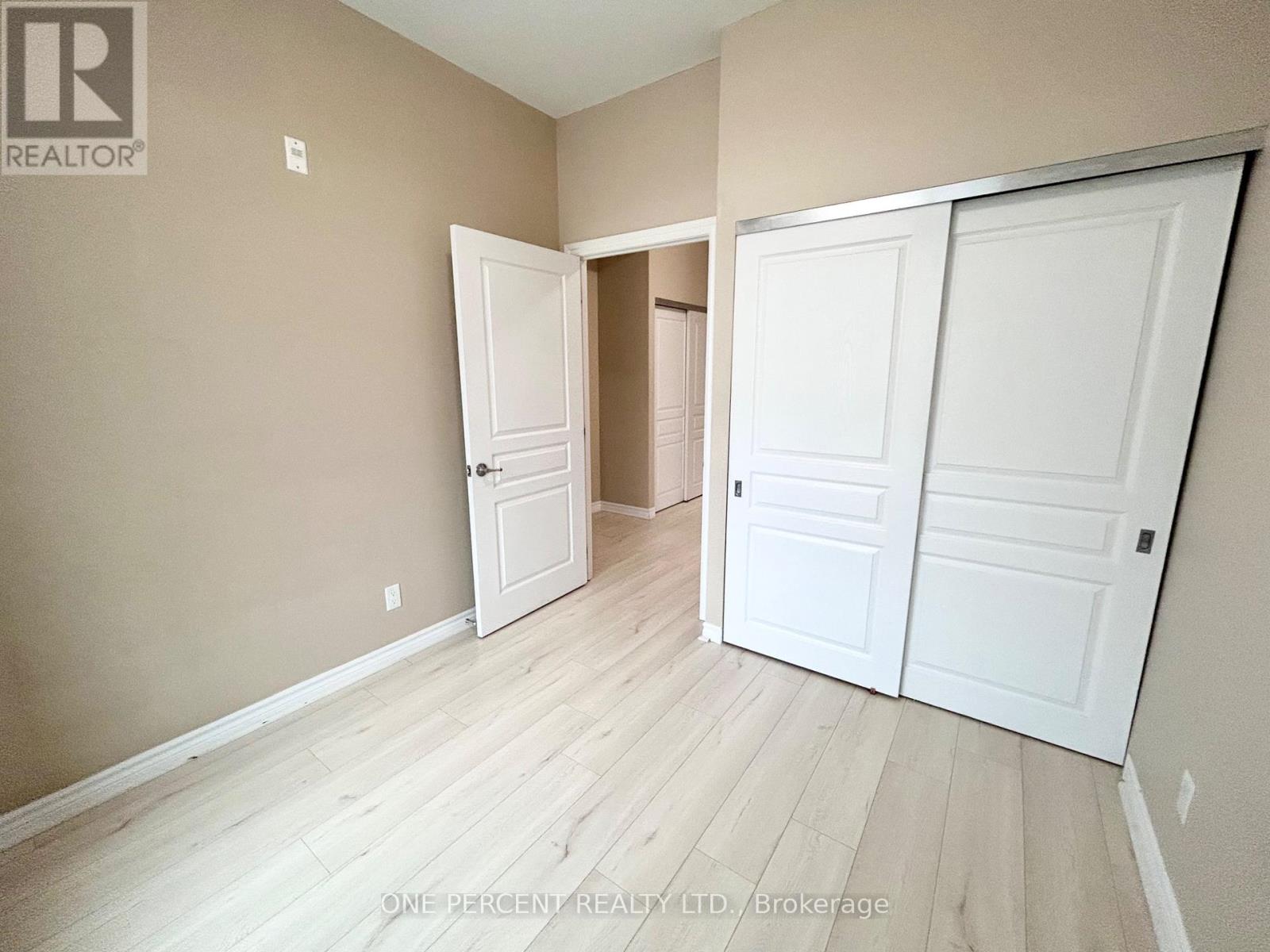Photo 8 of 201 100 Roger Guindon Avenue, Ottawa ON