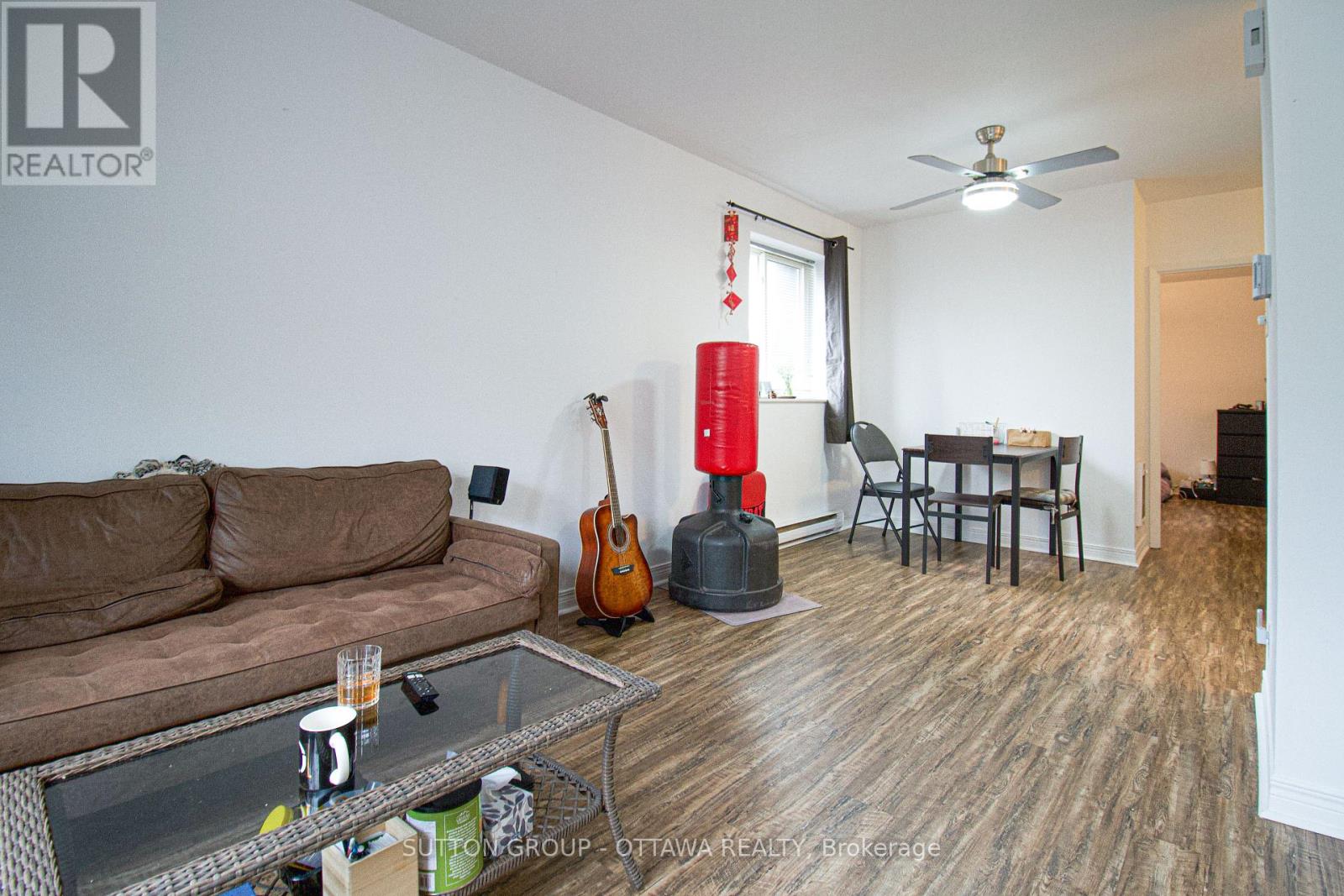 Photo 18 of 309 Cyr Avenue, Ottawa ON