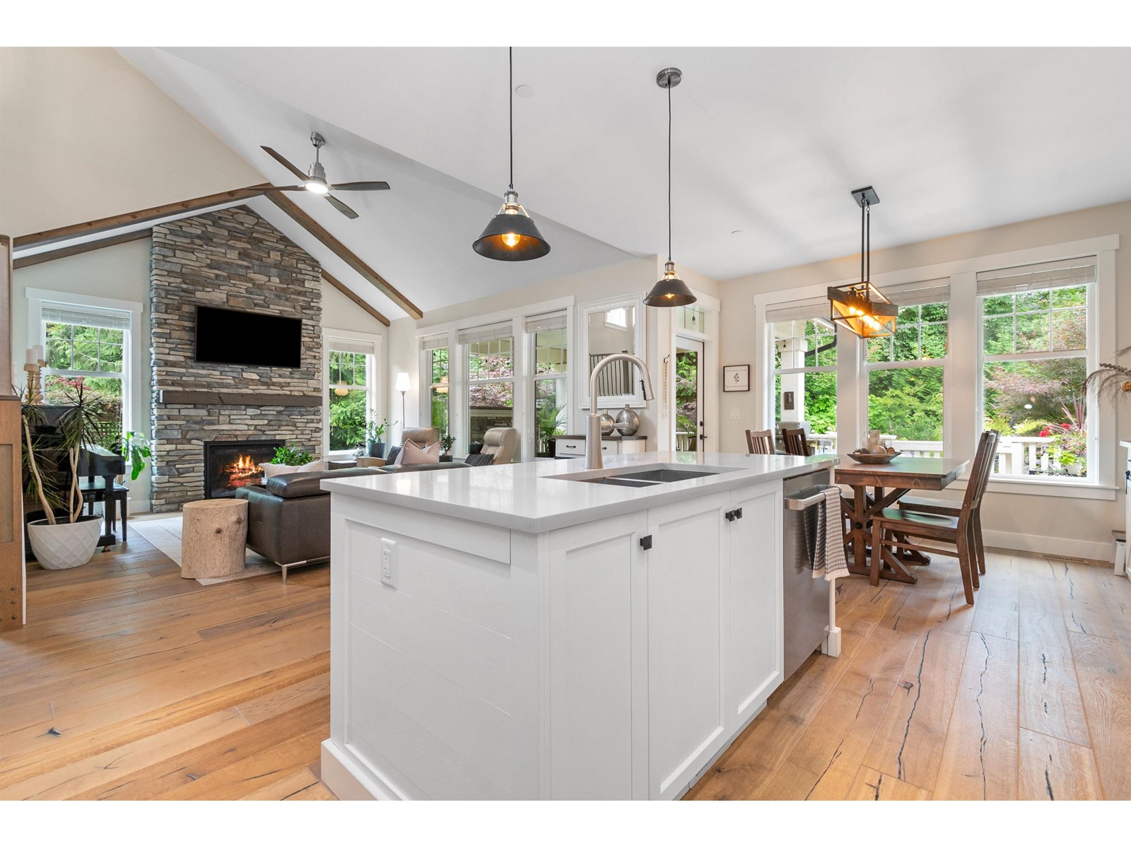 Photo 16 of 43348 Creekside Circle Cultus Lake South, Lindell Beach BC