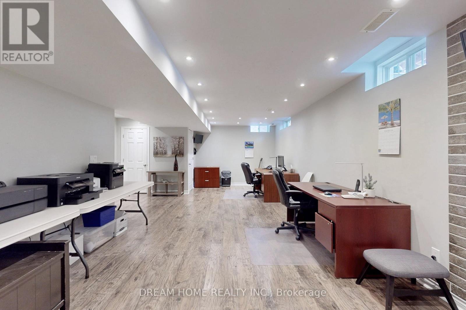Photo 4 of 63 Murray Tabb Street, Clarington ON