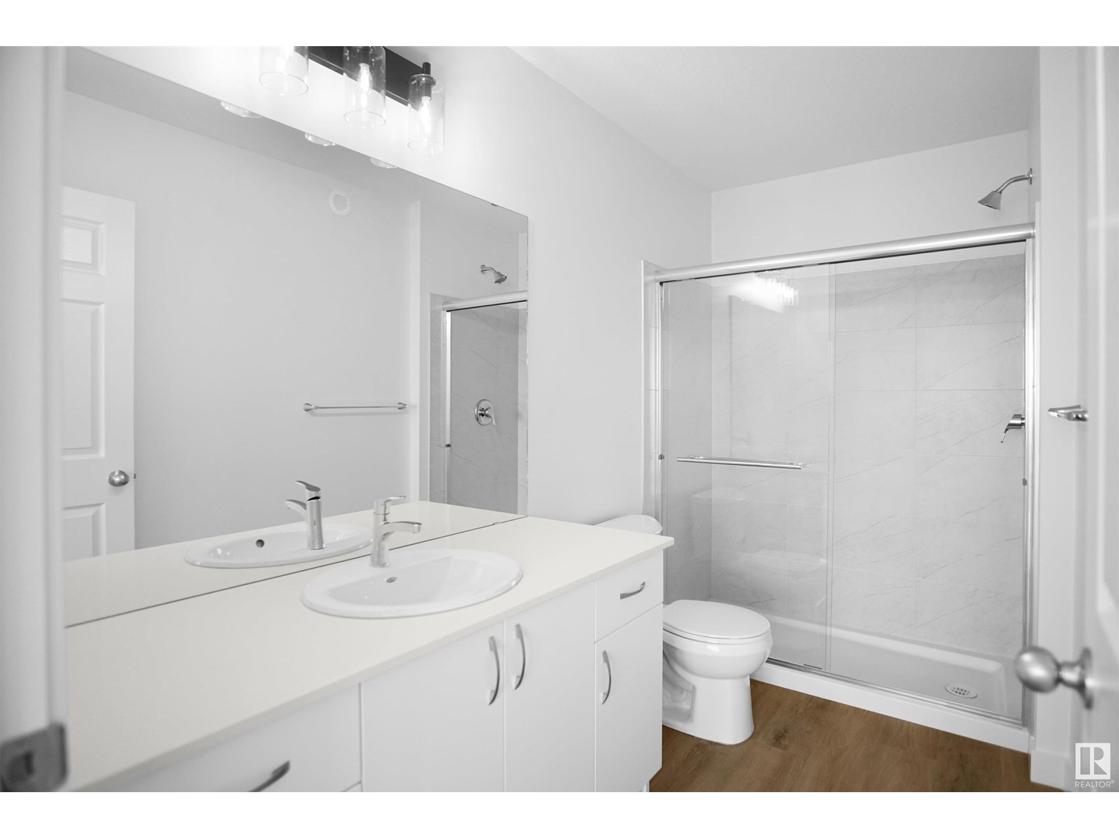 Photo 19 of 19443 22 Av Nw, Edmonton AB