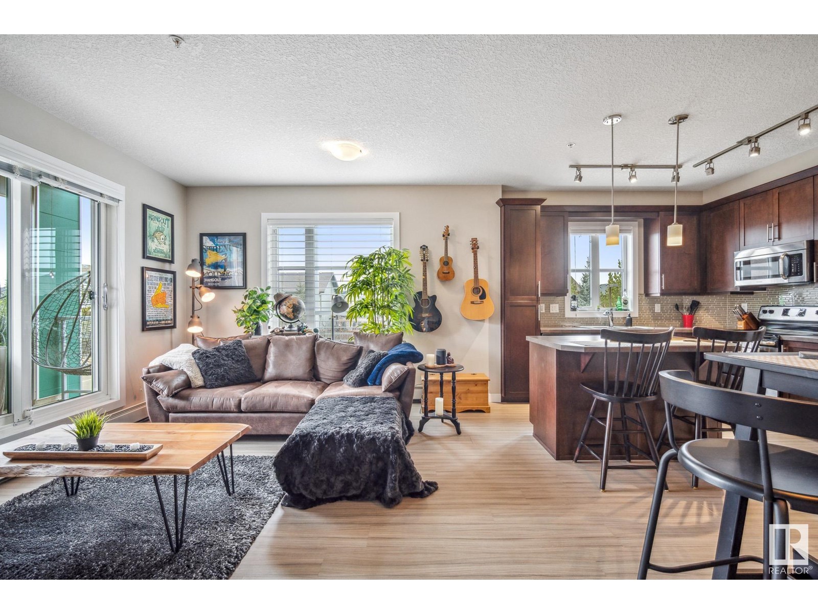Photo 2 of 204 2588 Anderson Wy Sw, Edmonton AB