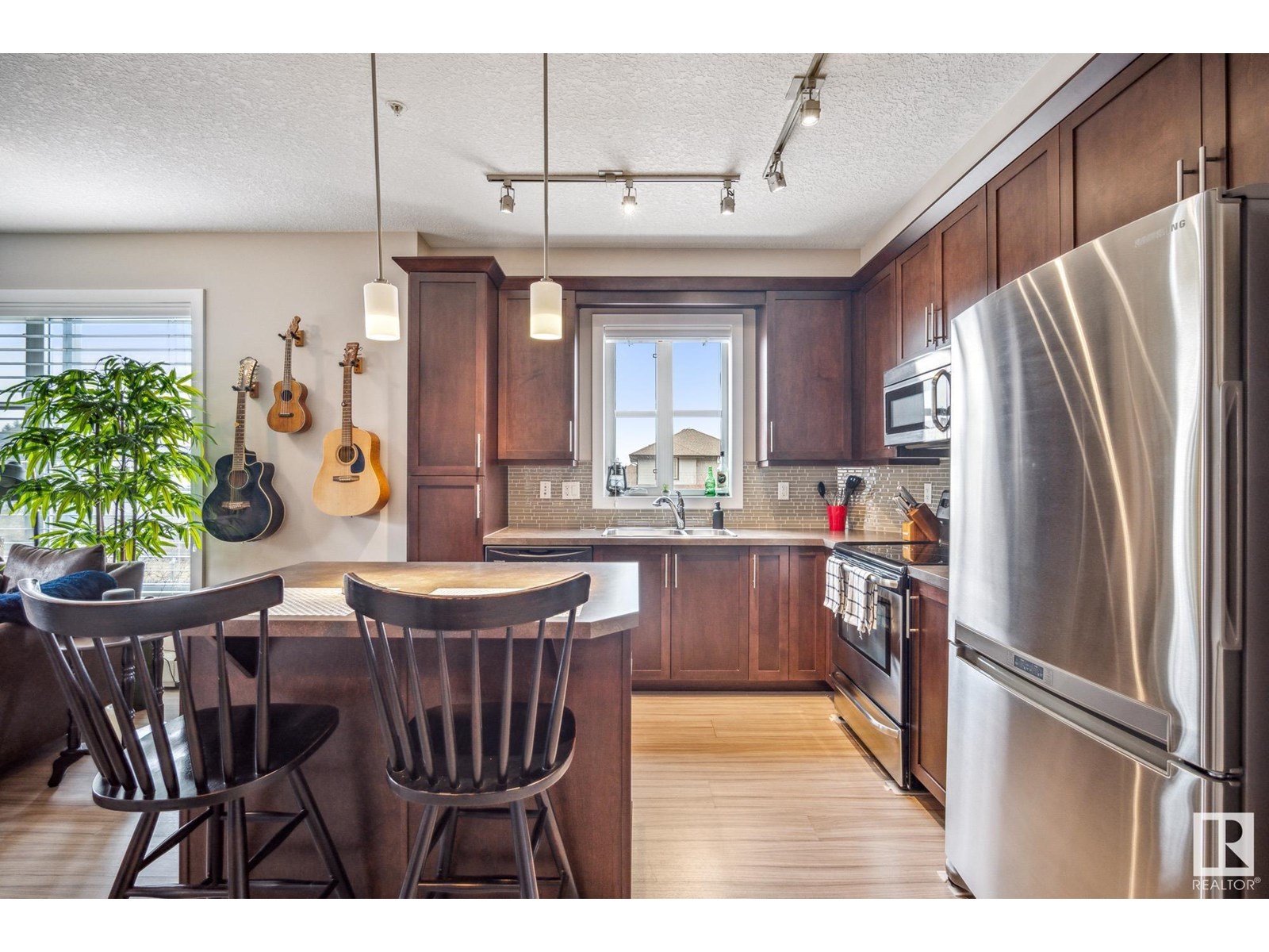 Photo 4 of 204 2588 Anderson Wy Sw, Edmonton AB