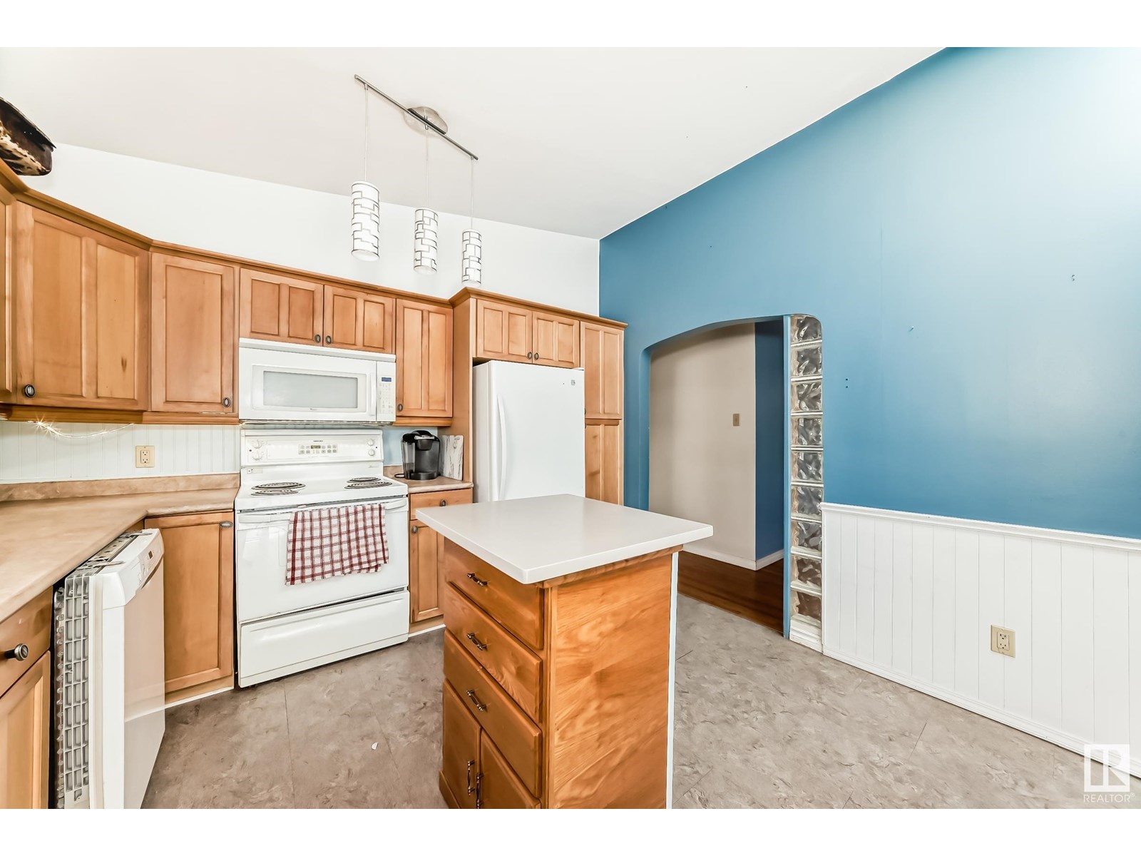 Photo 44 of 10952 157 St Nw, Edmonton AB