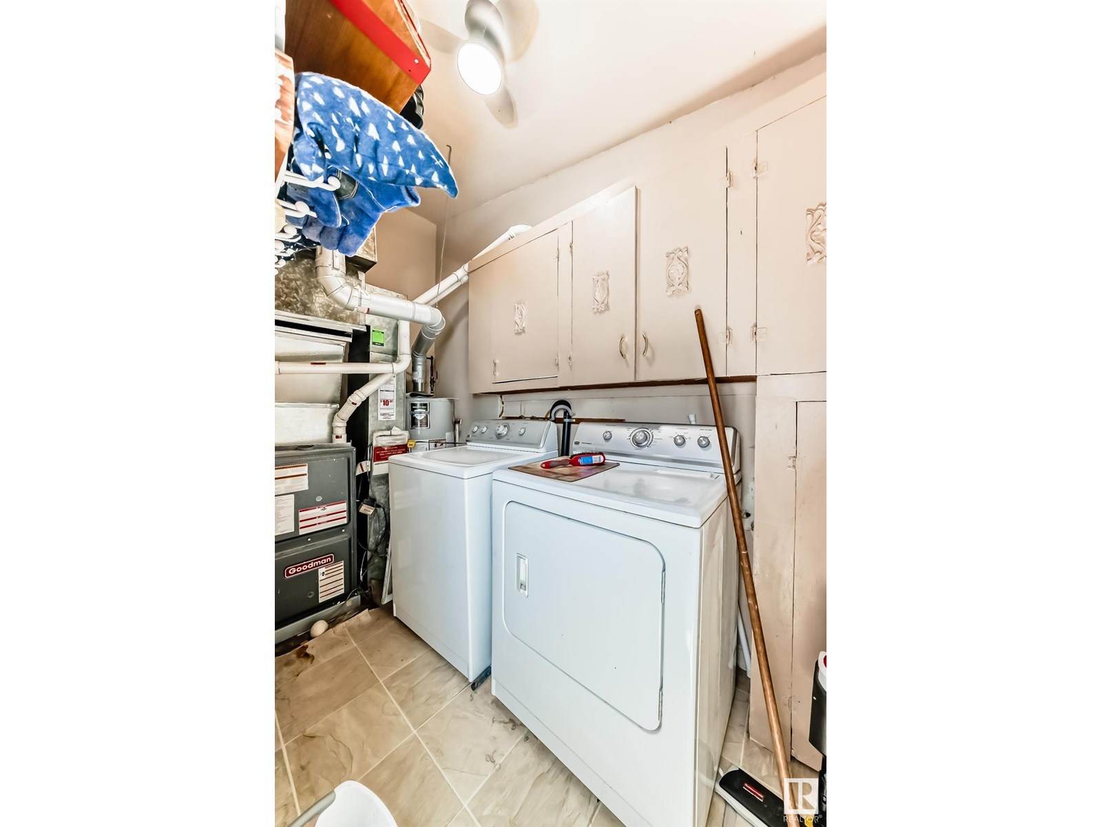 Photo 38 of 10952 157 St Nw, Edmonton AB