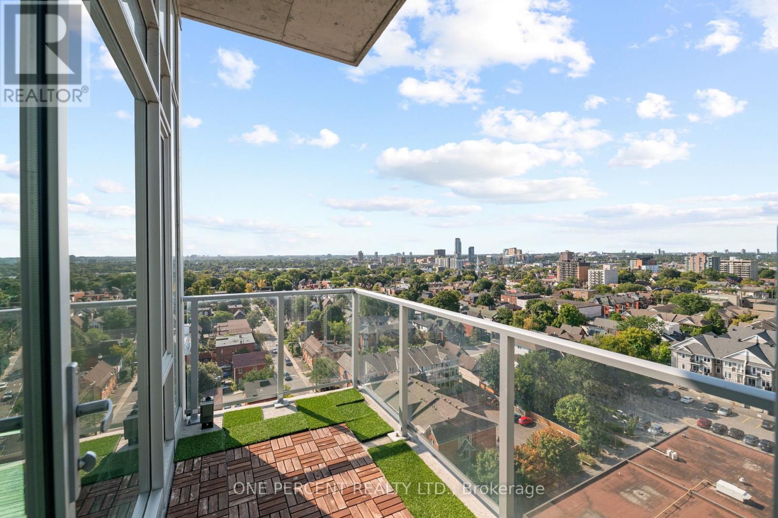 Photo 12 of 1513 255 Bay Street, Ottawa ON