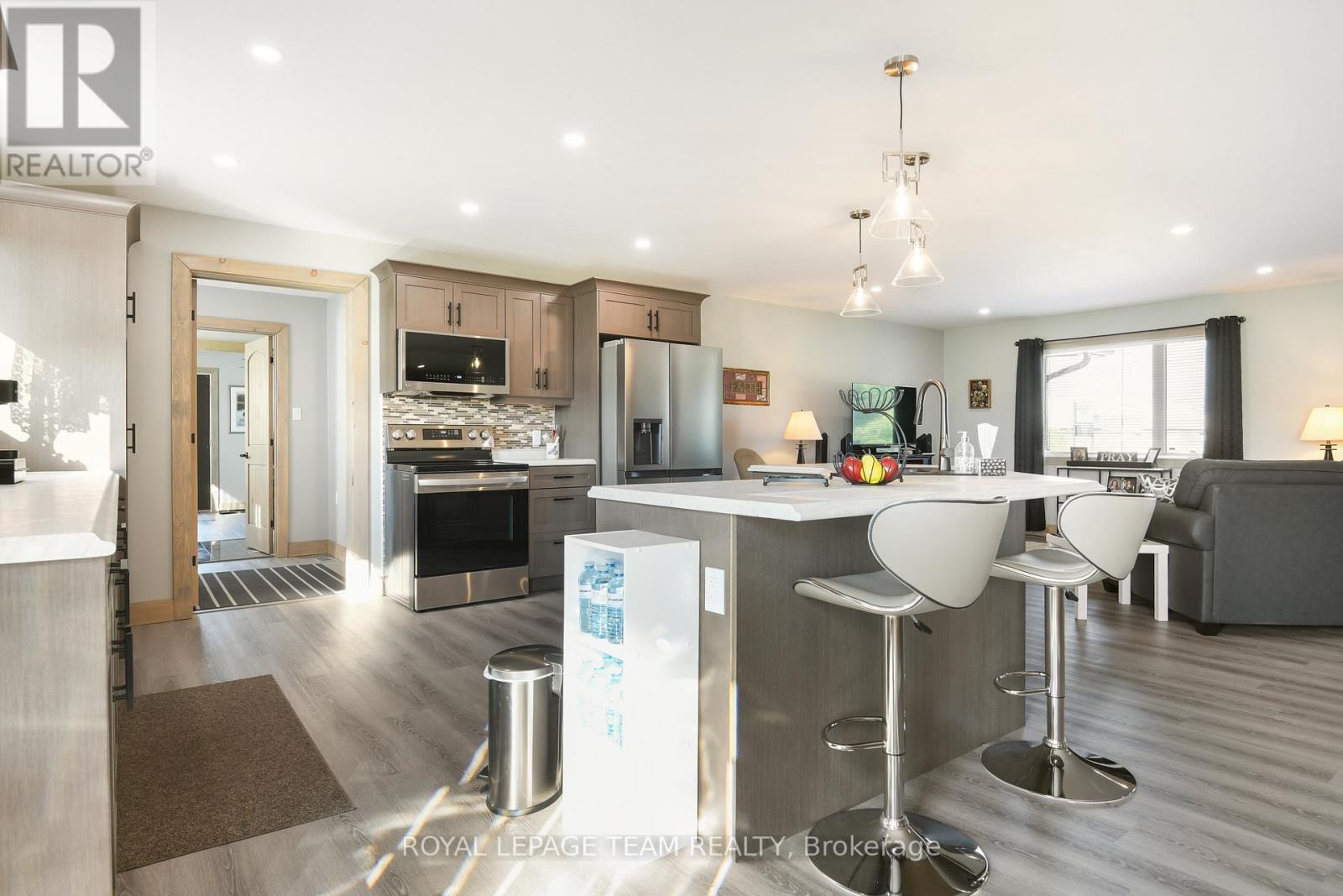 Photo 36 of 1016 Castleford Road, Horton ON