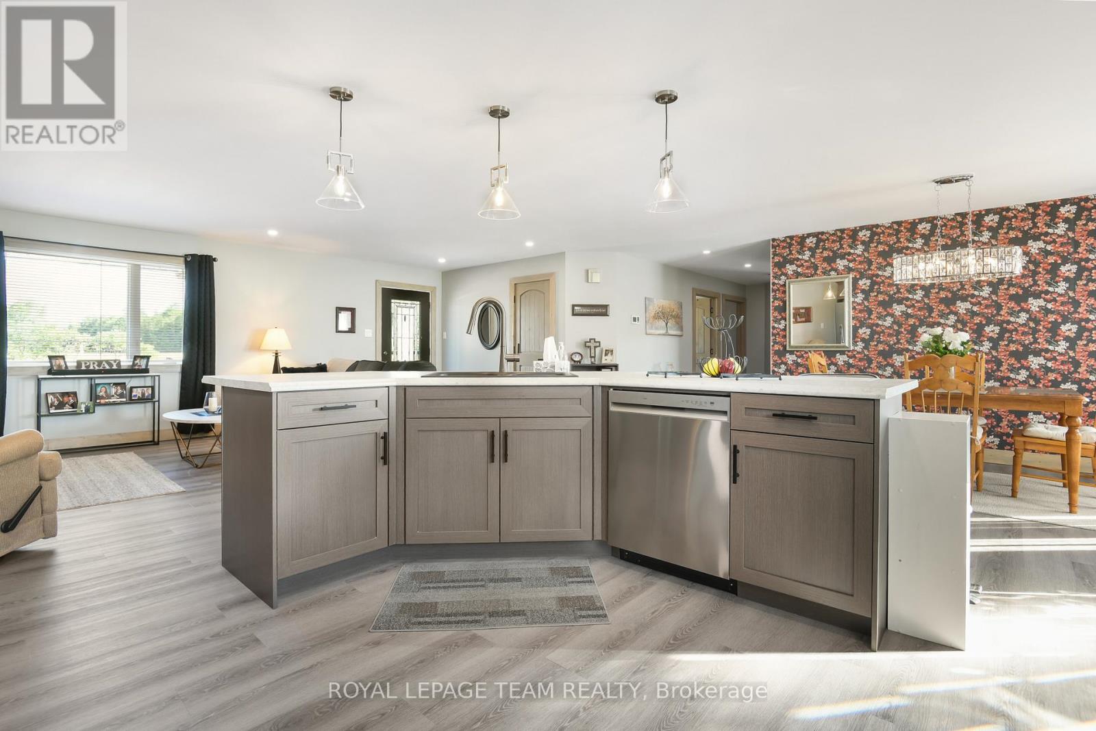 Photo 41 of 1016 Castleford Road, Horton ON