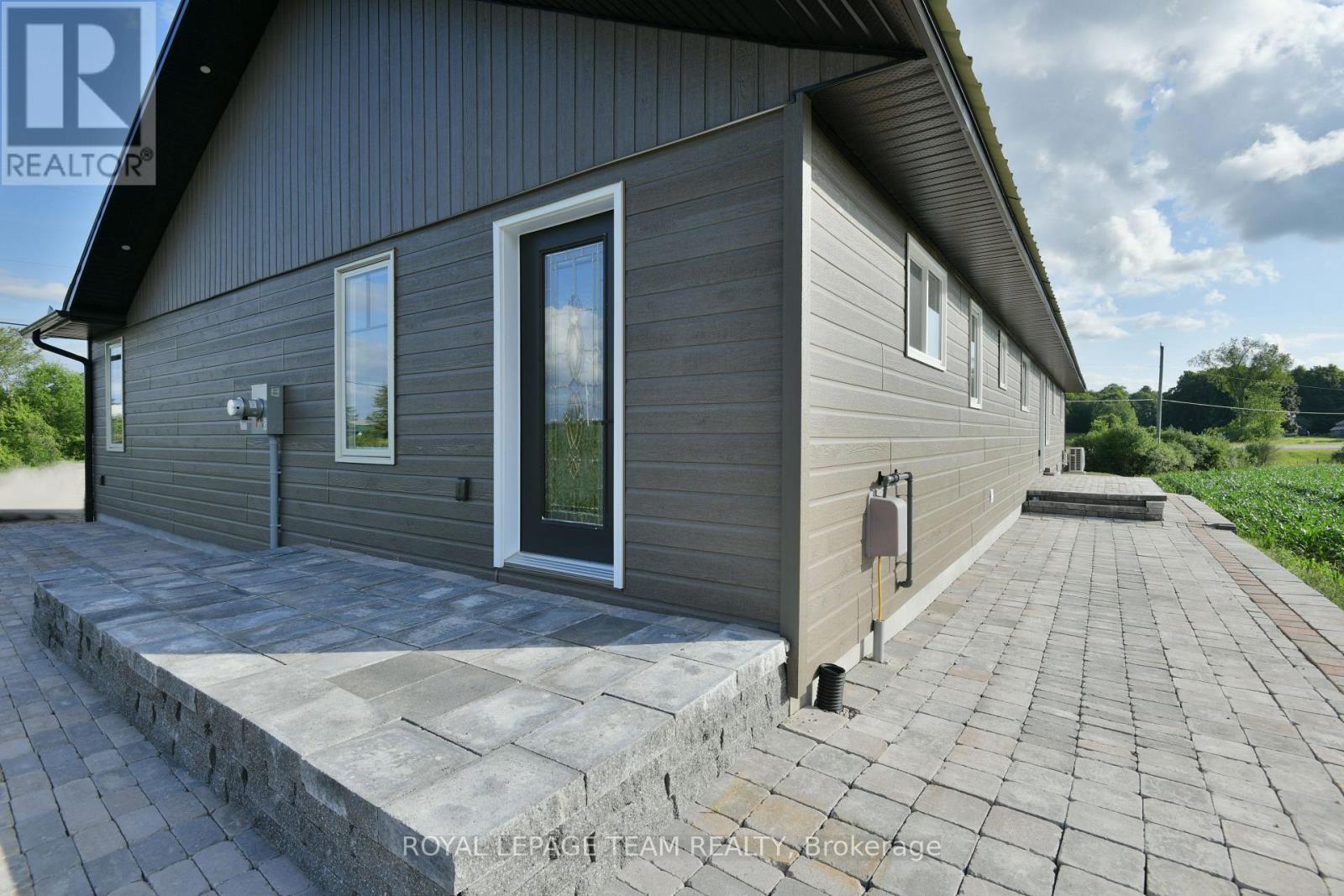 Photo 7 of 1016 Castleford Road, Horton ON