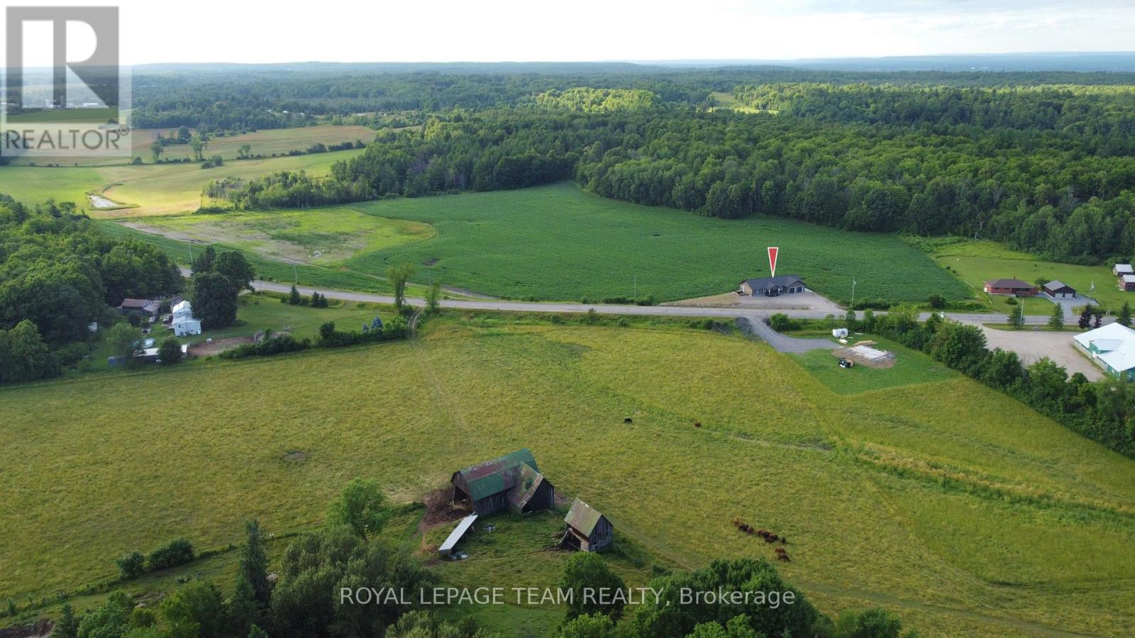 Photo 40 of 1016 Castleford Road, Horton ON