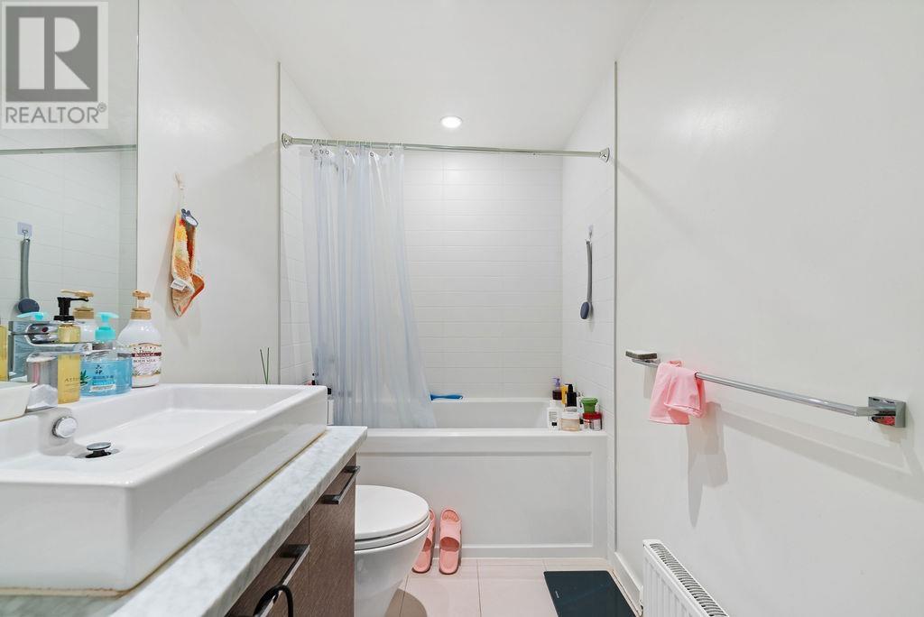 Photo 17 of 610 5955 Birney Avenue, Vancouver BC