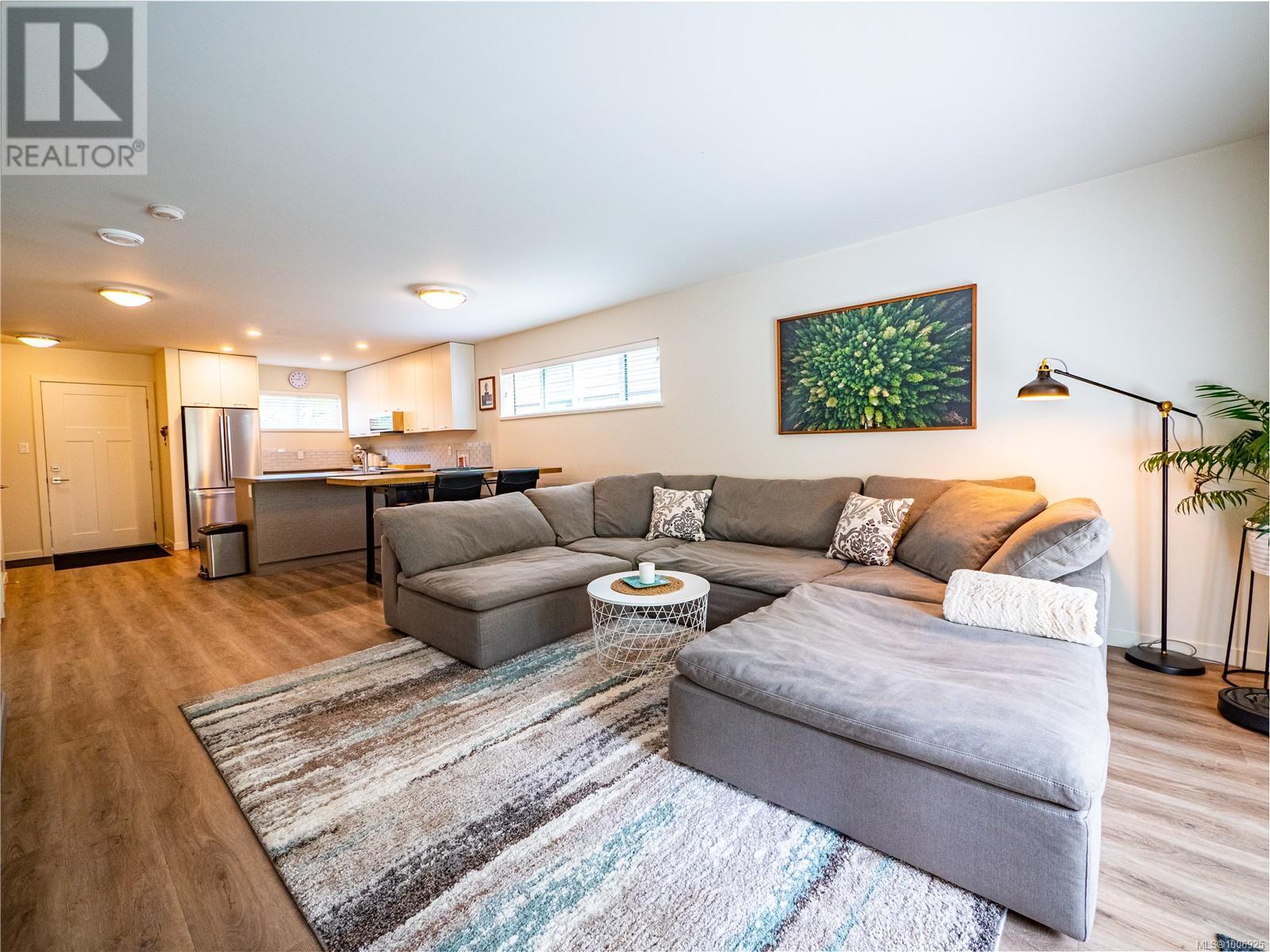 2 1782 St. Jacques Blvd, Ucluelet