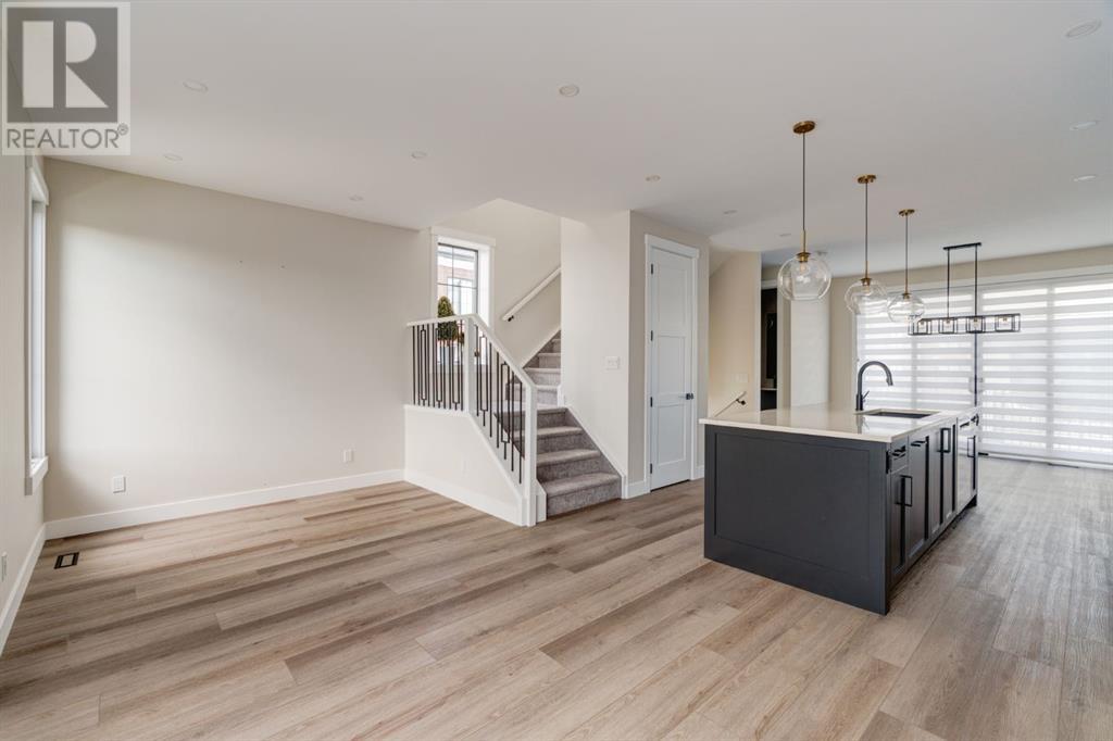 Single Family House for Sale in  Discovery Drive SW Discovery Ridge Calgary 