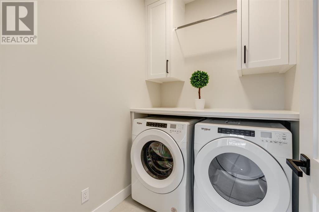 Single Family House for Sale in  Discovery Drive SW Discovery Ridge Calgary 