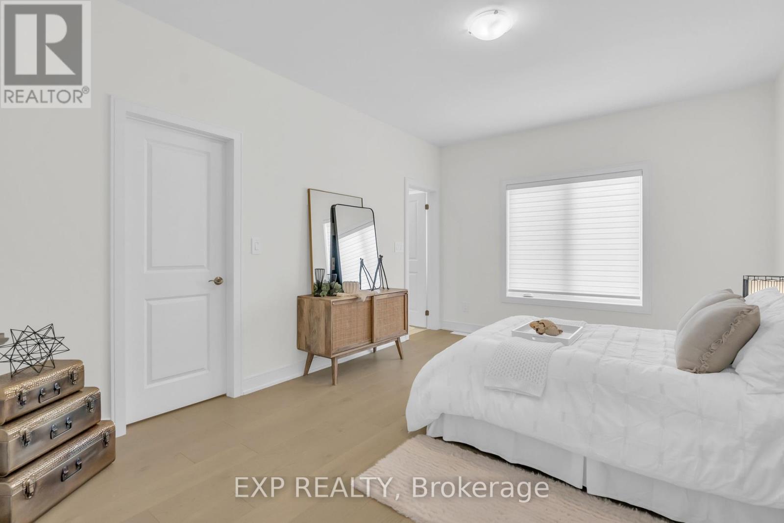 Photo 23 of 10 Palmira Drive, Georgina ON