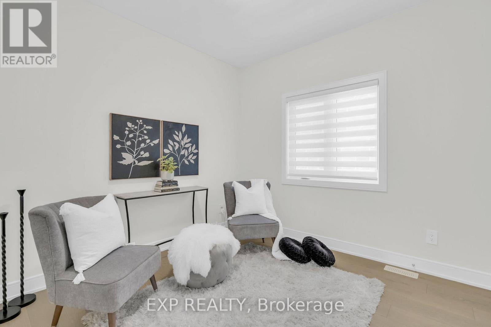 Photo 12 of 10 Palmira Drive, Georgina ON