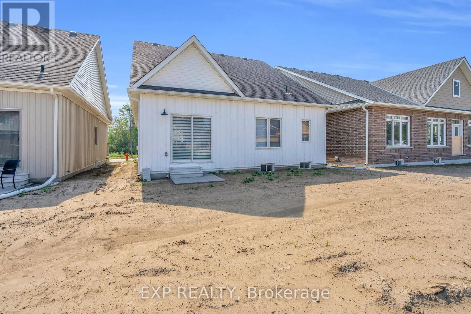 Photo 30 of 10 Palmira Drive, Georgina ON
