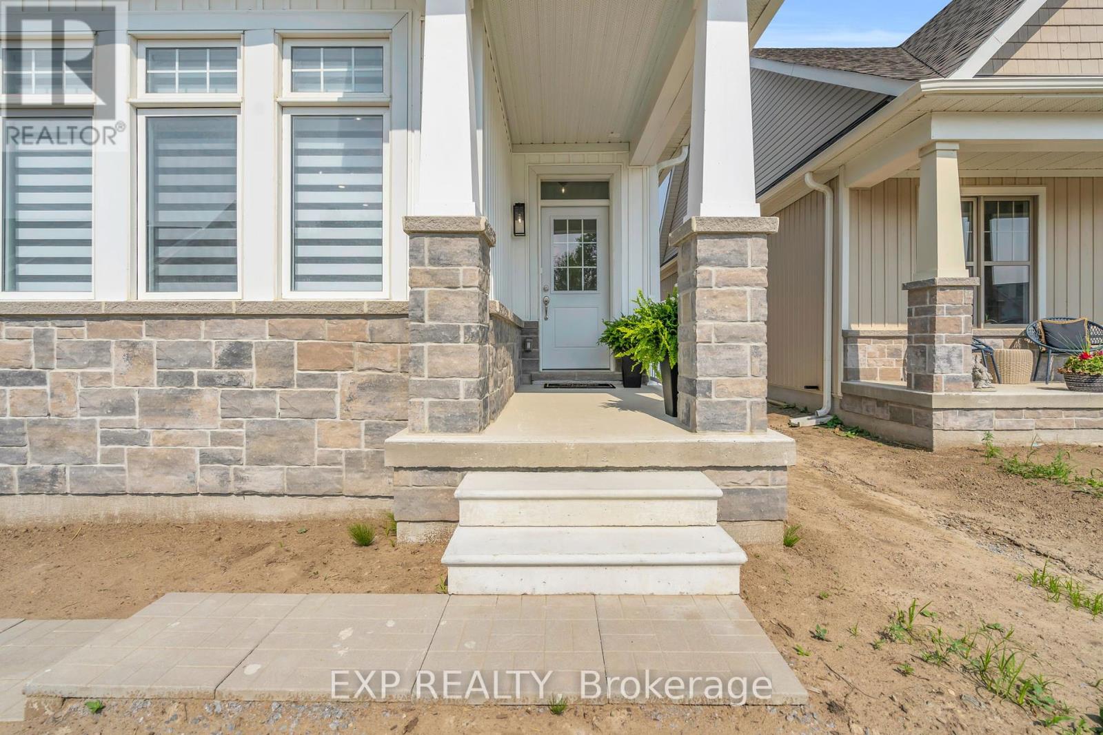 Photo 42 of 10 Palmira Drive, Georgina ON