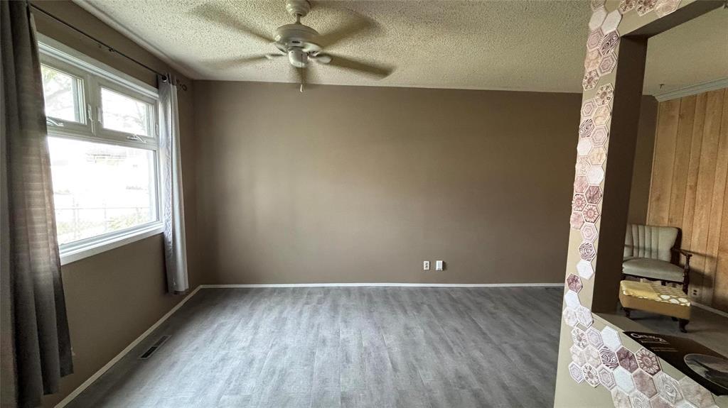 Photo 6 of 290 Blake Street, Winnipeg MB