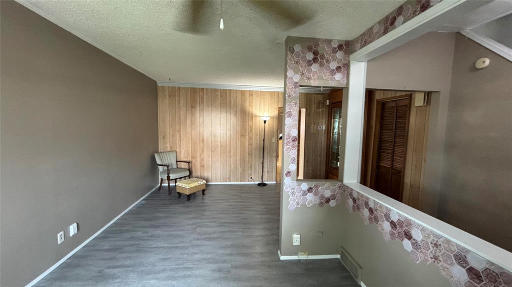 Photo 10 of 290 Blake Street, Winnipeg MB