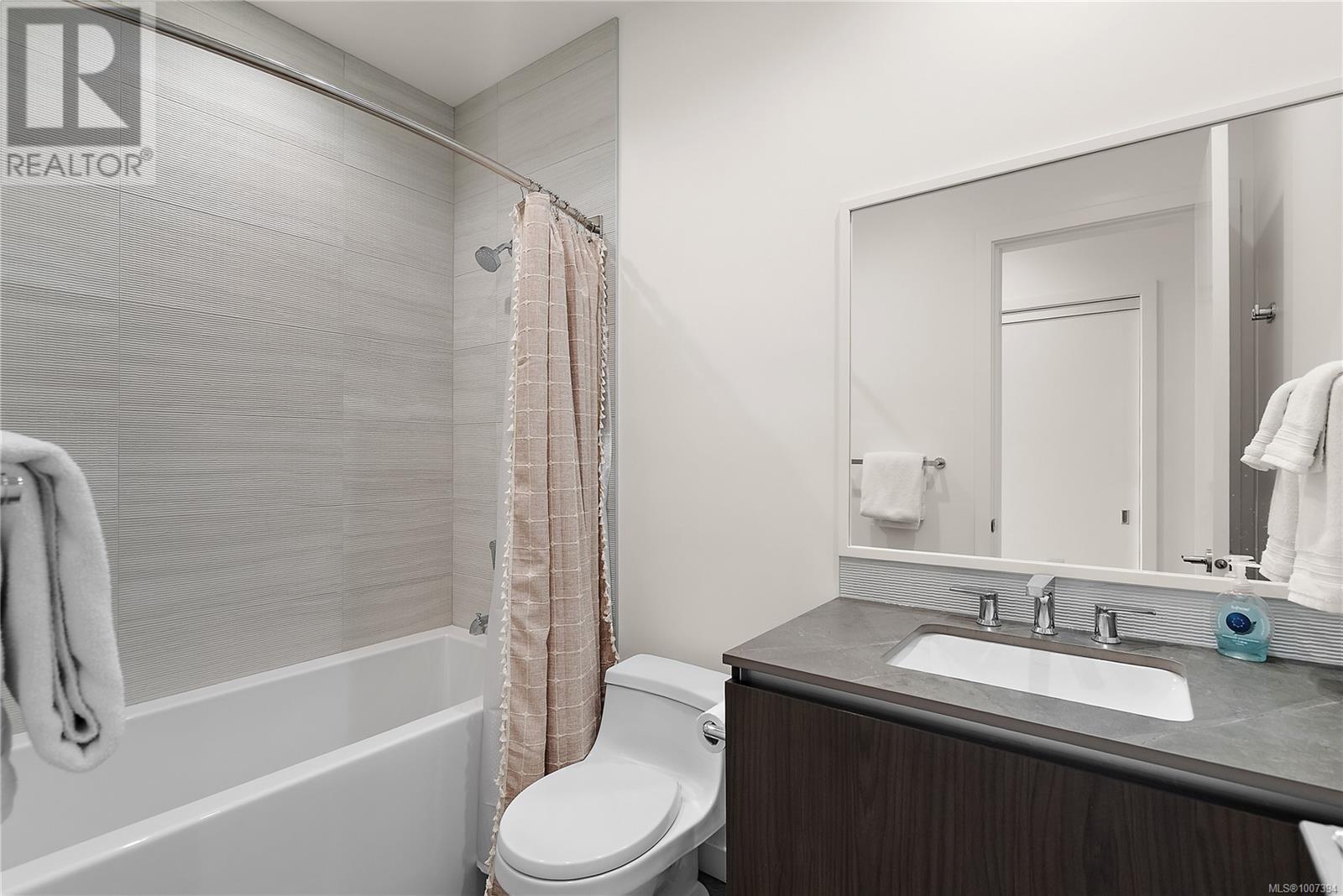 1402 2000 Hannington Road, Langford