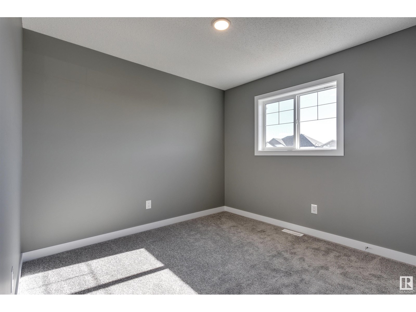 Photo 19 of 7122 52 Av, Beaumont AB
